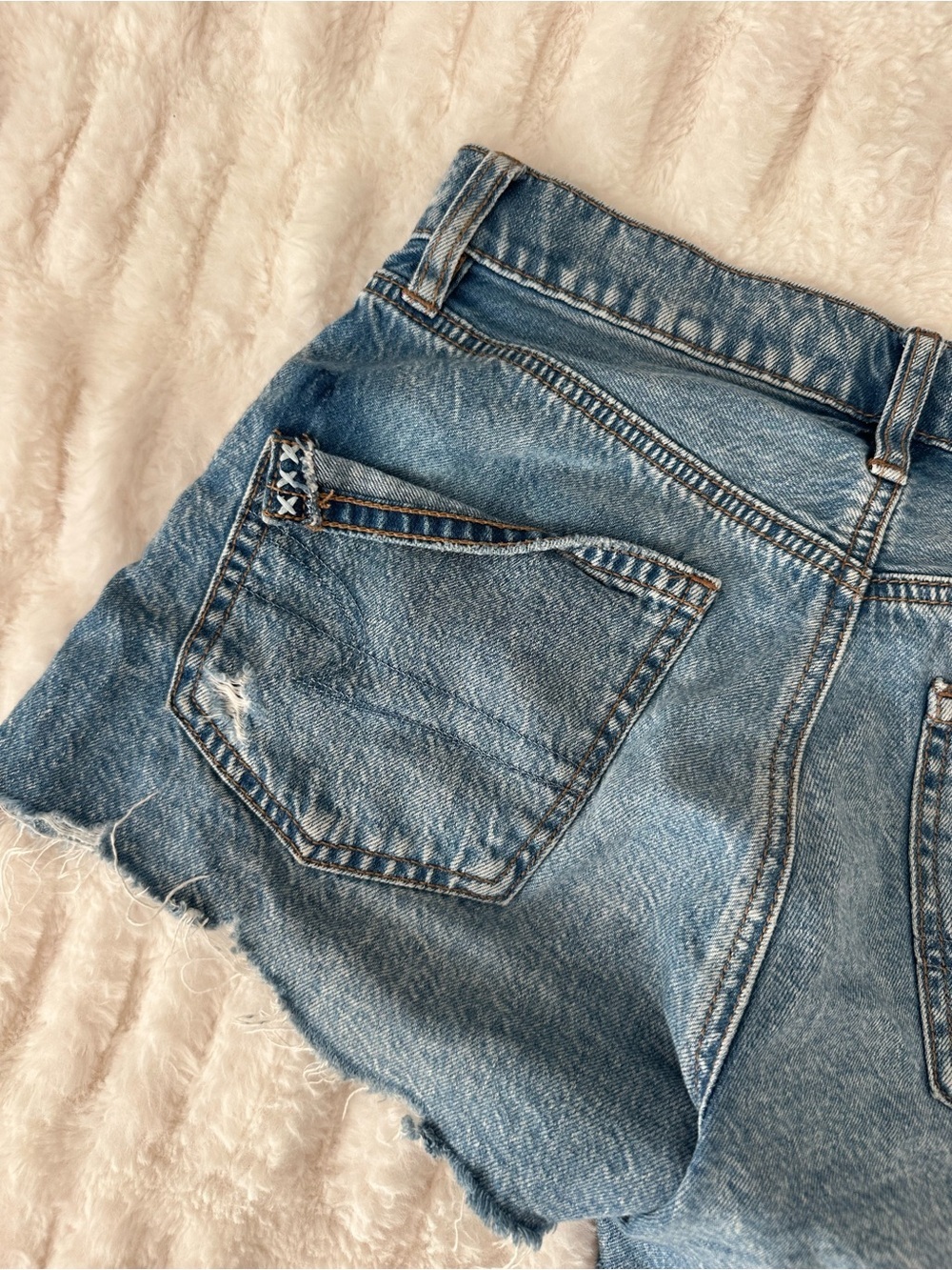 American Eagle Outfitters Distressed Cutoff Denim Shorts - Picture 5 of 5